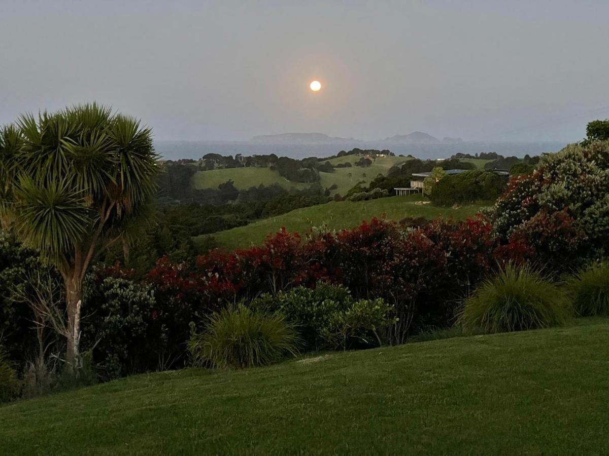 Matapouri & Tutukaka Spectacular Coastal Views- Aroha Luxury Guest Suite Екстериор снимка